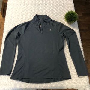 Under Armour medium Semi-fitted Long Sleeve Heatgear shirt
